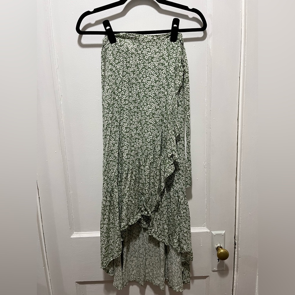 Lulus Summer Romance Sage Green Floral Print Two-piece Midi Dress - Size XS - Picture 6 of 8